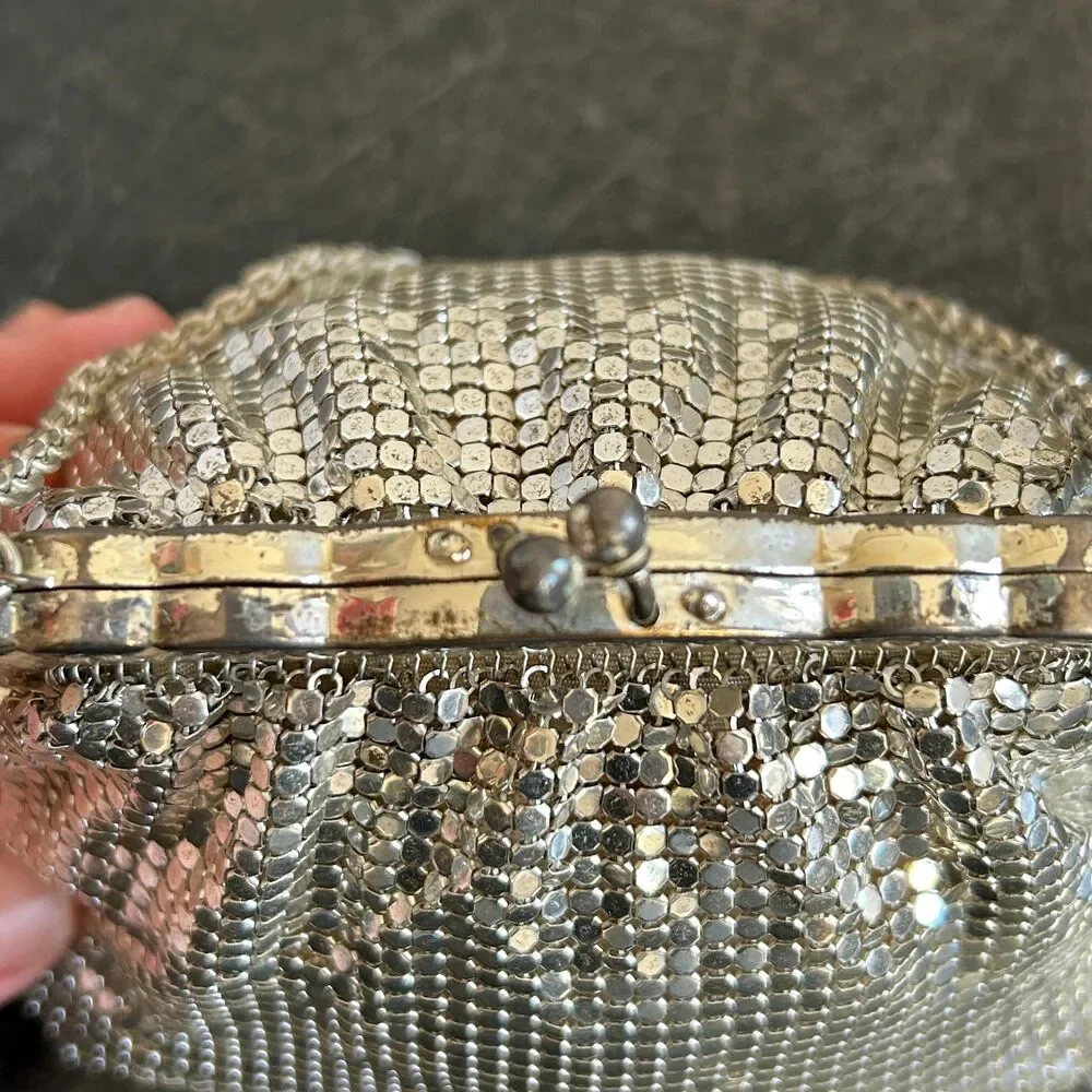 Vintage 40s Whiting and Davis Small Silver Mesh Mini Handbag with Box - Picture 6 of 9